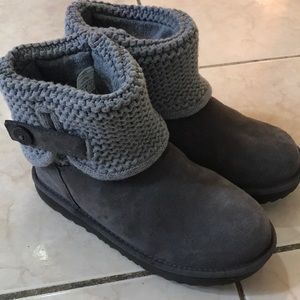 Grey uggs
